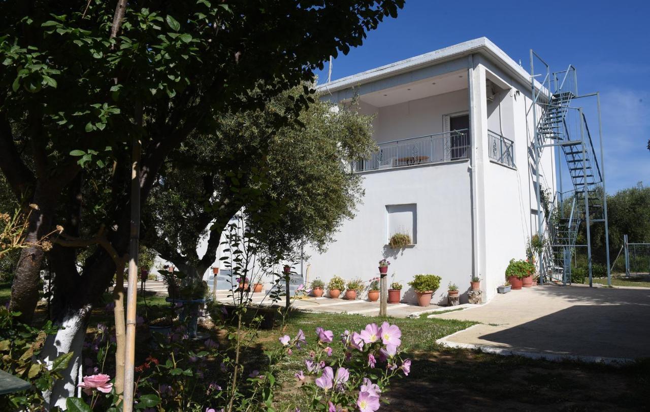 Mina Apartments Zacharo Exterior photo